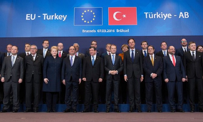 EU leaders meet to offer migrant deal to Turkey